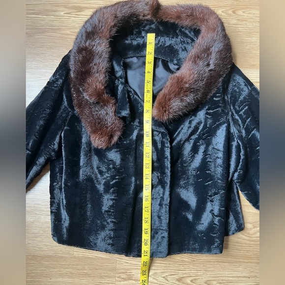 City Fur New Vintage Womens Coat - Picture 7 of 11
